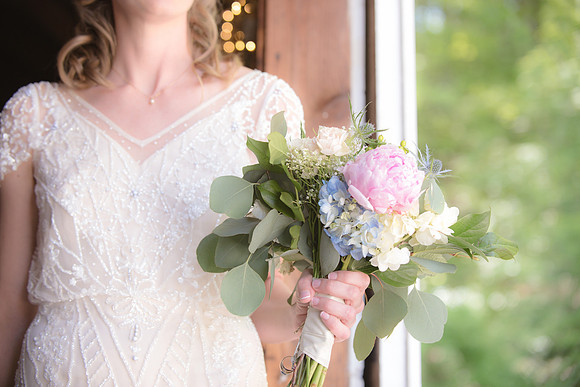 bridal bouquet photography in vermont